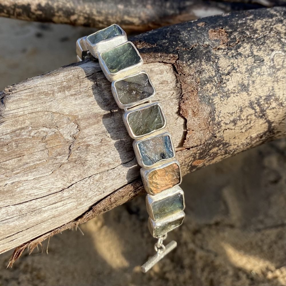 labradorite bracelet