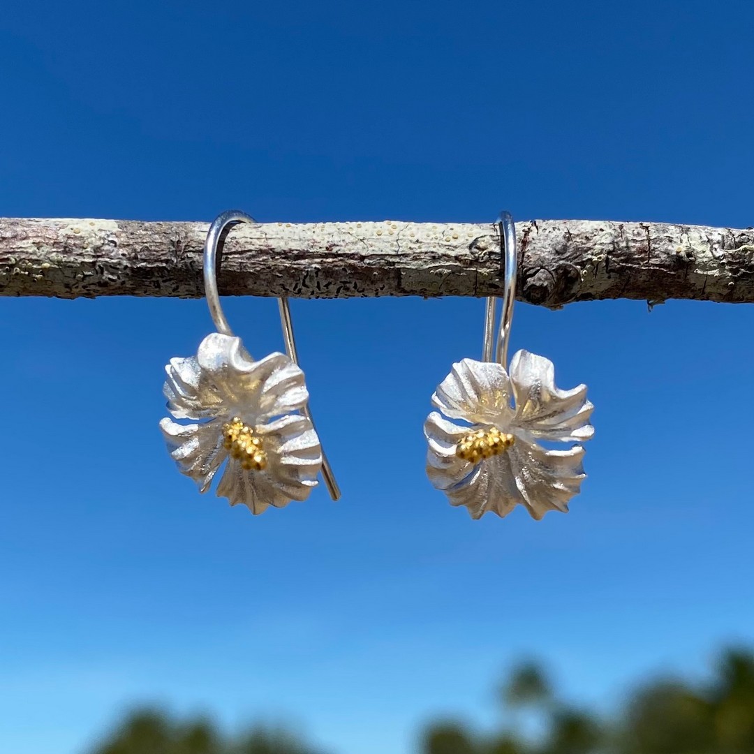 hibiscus flower earrings