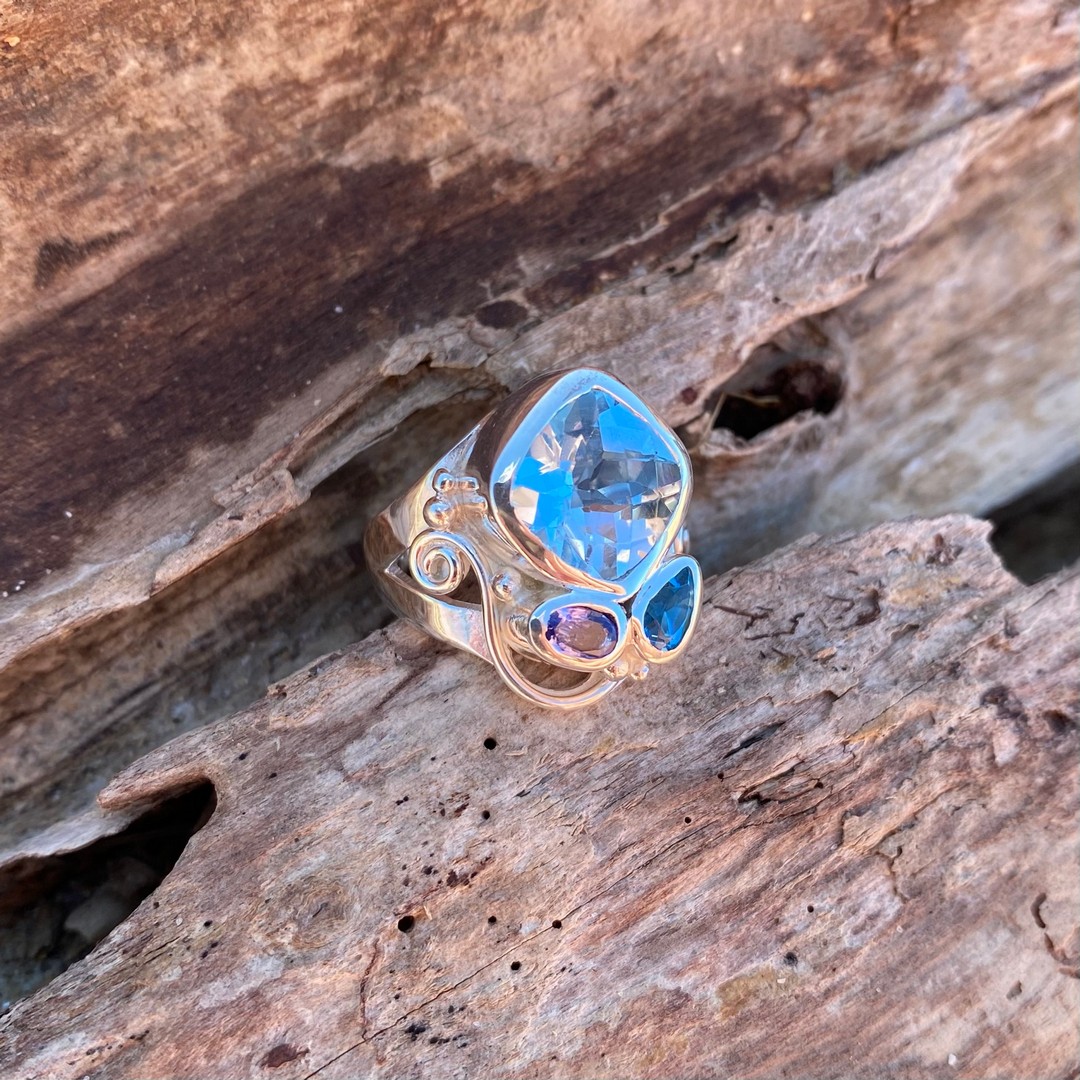 blue topaz gemstone ring