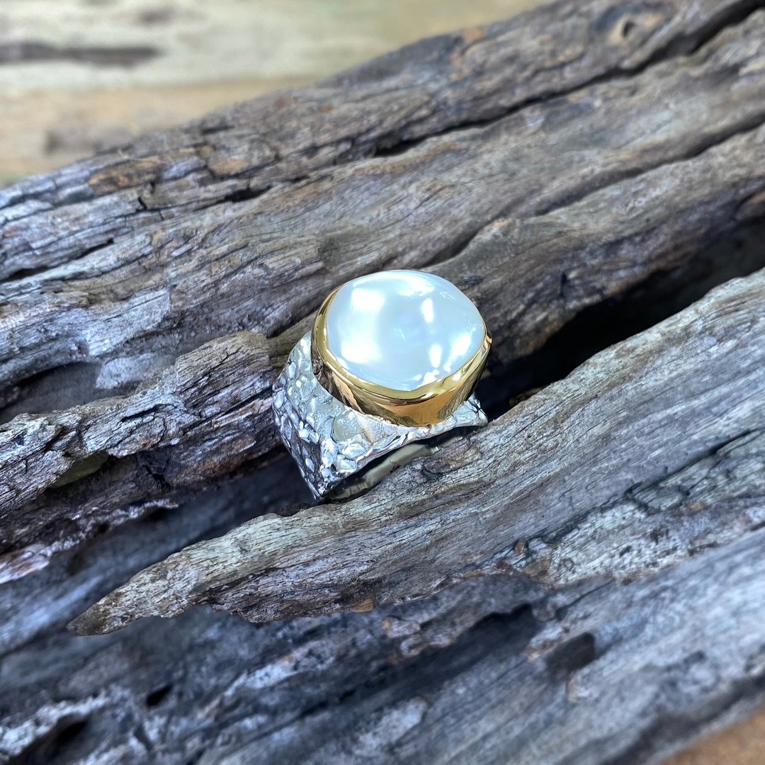 Chunky Keshi Pearl Ring - size 8 - UnderArt Gallery