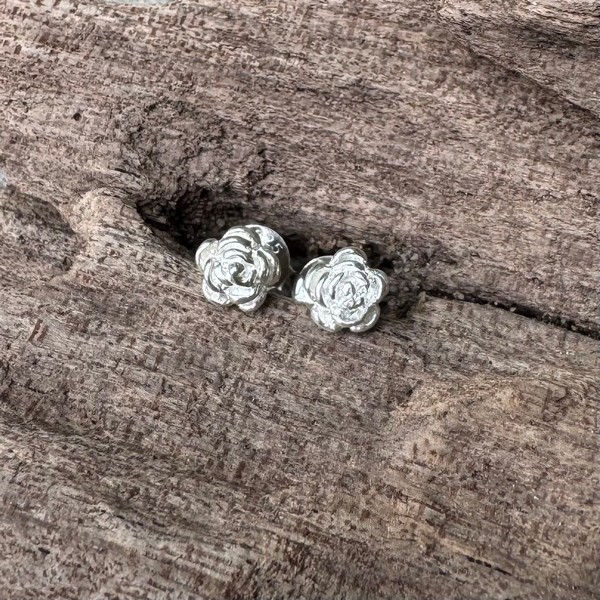 rose earrings