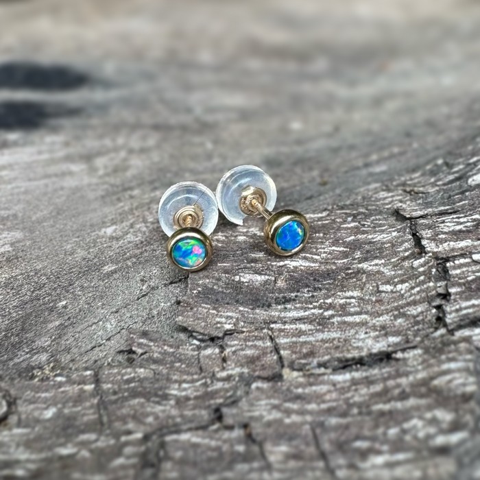 small gold opal earrings